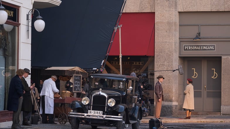 Görlitz ist als Drehort (hier für "Torstraße") beliebt, doch in der Filmbranche mangelt es an Fachkräften. Die Sächsische Filmakademie mit Sitz in Görlitz soll Abhilfe schaffen – und Görliwood attraktiver machen.