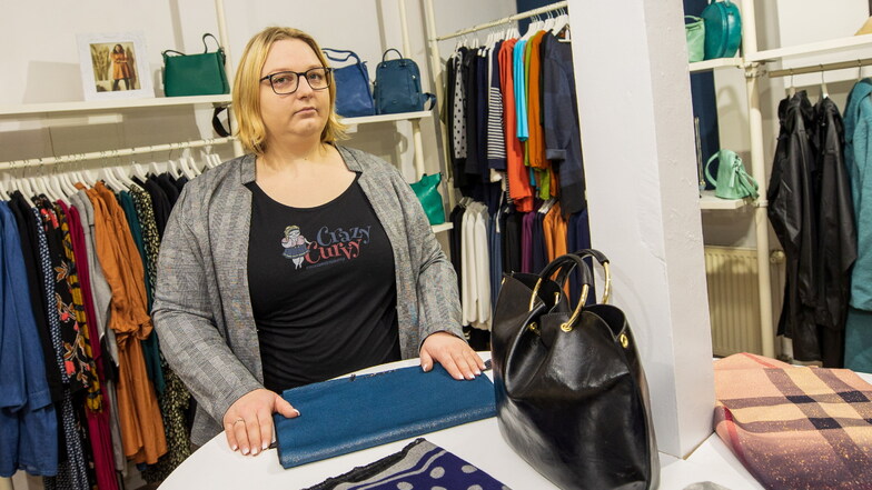 Katrin Seifert-Delank ist Inhaberin von dem Bekleidungsgeschäft Crazy Curvy in Pirna.