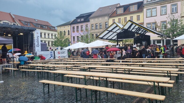 Radeberger Bierstadtfest kommt in den Platzregen