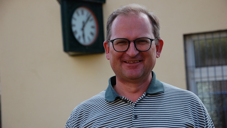 Der Dresdner Lehrer und Referent Dirk Weithase gehört seit 15 Jahren dem Verein an und ist seit vier Jahren der Vorsitzende.