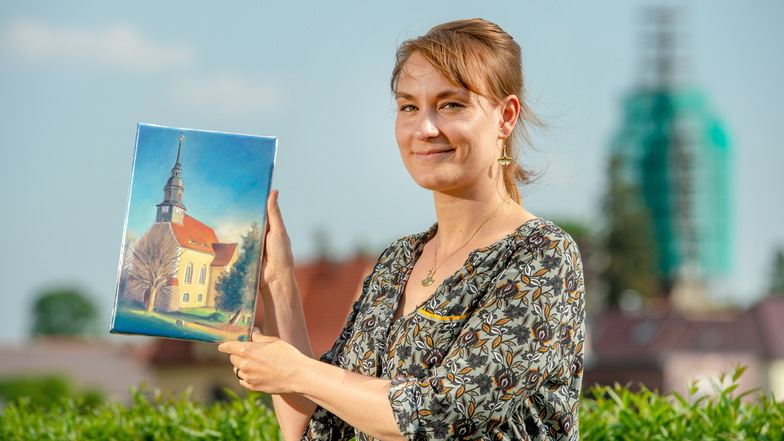 Künstlerin Katrin Meinig hat die Vorlage für die Dankeschönkarte zur Kirchensanierung gemalt.