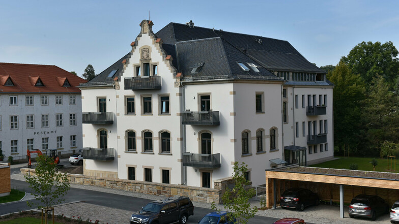 Im ehemaligen Landratsgebäude in Dippoldiswalde an der Dr.- Friedrichs-Straße 2 sind 16 Wohnungen entstanden.