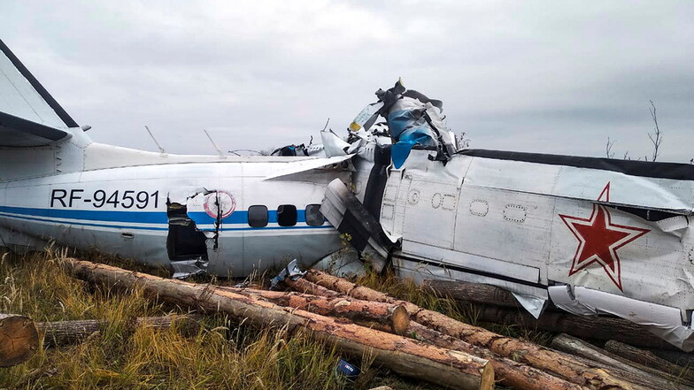 Russland: Tote und Verletzte bei Flugzeugabsturz