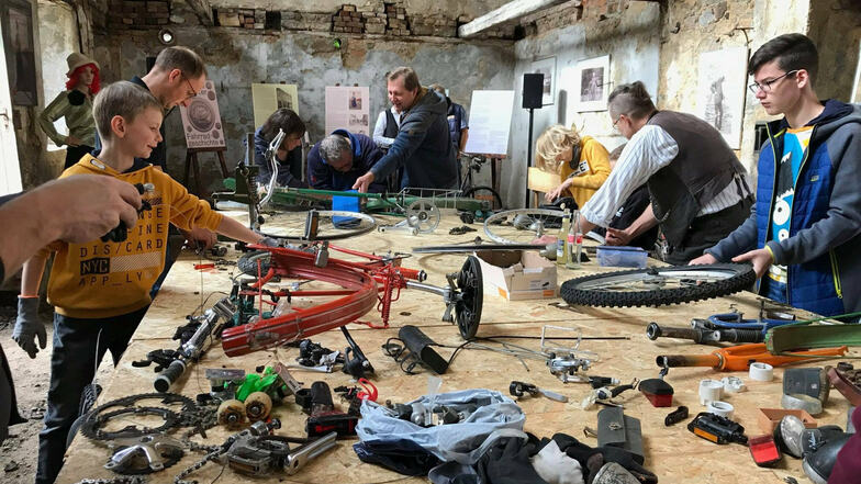 Die Werk-Tage in der alten Baderei in Kamenz waren erfolgreich. Viele interessierte Gäste zog es beispielsweise zum Upcycling-Workshop.