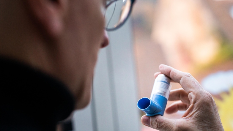 Können Asthmamedikamente die Aufnahme von Coronaviren über den Mund verringern?