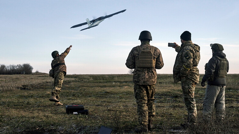 Ukraine-Krieg: Verletzter und Schäden nach Drohnenangriff auf Krim