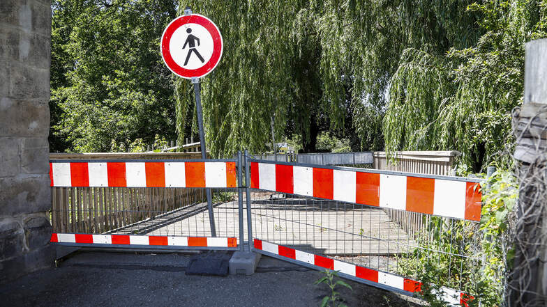 In Zittau ist die Fußgängerbrücke an der Burgmühle gesperrt.