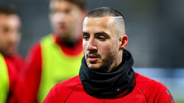 Dynamos Wunschspieler Sercan Sararer steht weiter bei Türkgücü München unter Vertrag.