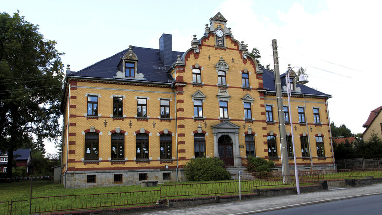 Die Grundschule in Beiersdorf.