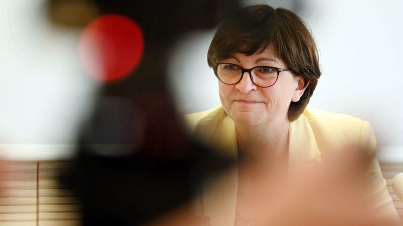SPD-Chefin Esken will Reiche stärker belasten
