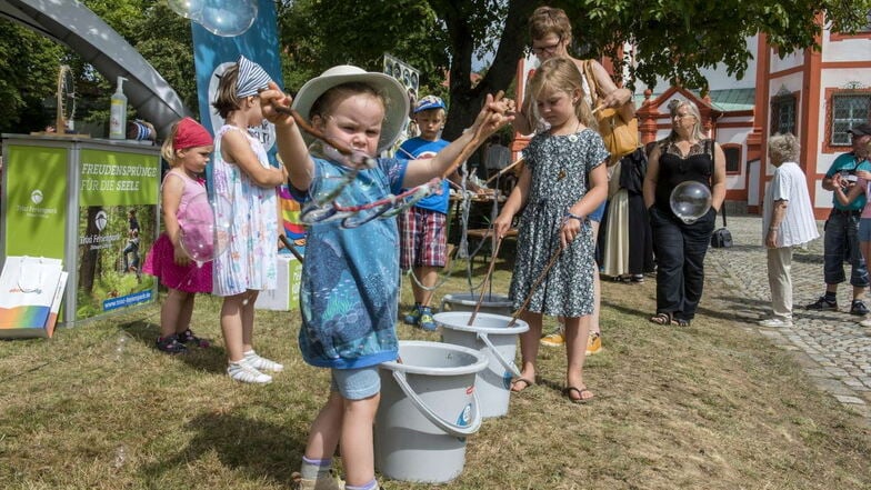 Auch für Kinder gibt es beim Familien- und Klosterfest in Panschwitz-Kuckau jede Menge zu erleben.