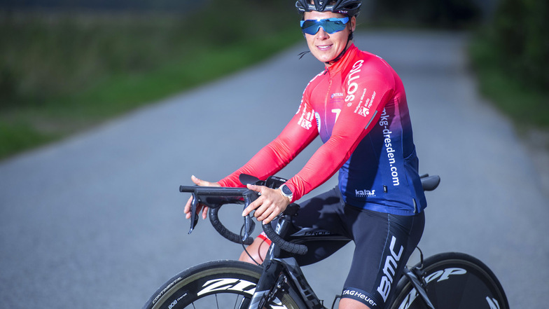 Tina Adler trainiert täglich mit dem Rennrad auf den Straßen in der Sächsischen Schweiz. Das ist nicht ungefährlich.