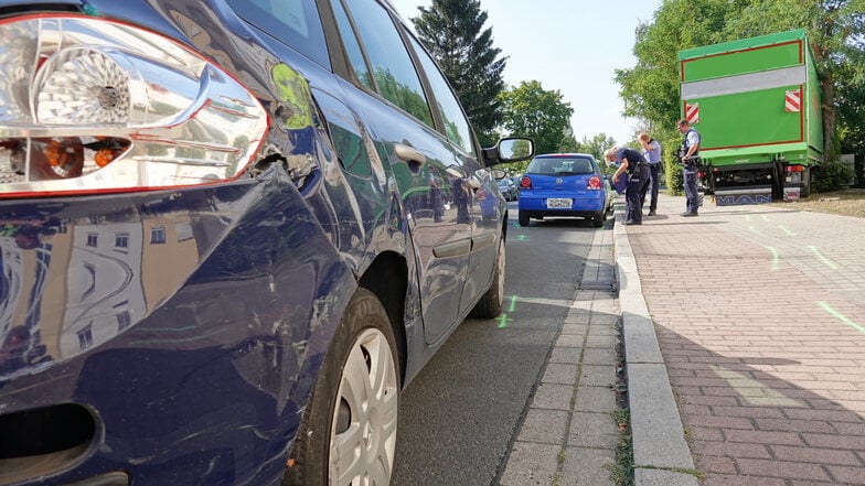 In Dresden wurde ein Kind bei einem Unfall verletzt.