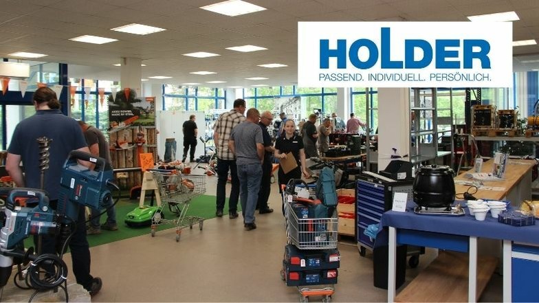 Viel los beim HOLDER-Kundenfrühstück! Ihr Handwerks- und Industrieexperte freut sich auf Ihren Besuch!