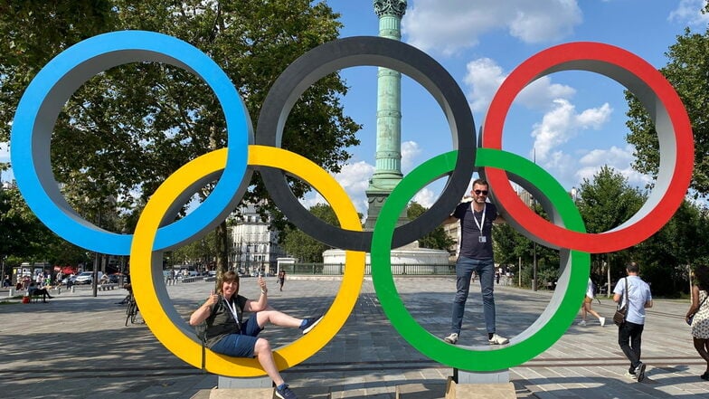 Im Zeichen der Ringe unterwegs in Paris: Simone Reimann und Martin Müller aus Kreischa.