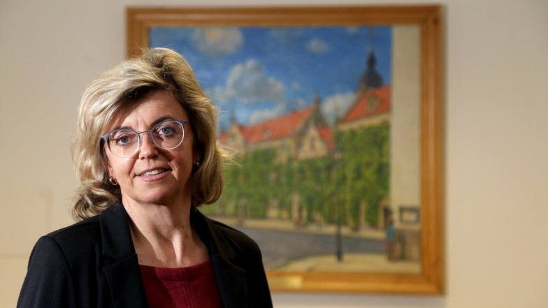 Riesas Finanzbürgermeisterin Kerstin Köhler hatte am Dienstag im Finanzausschuss erklärt, dass einzelne Positionen im Haushalt fürs Erste gesperrt sind.