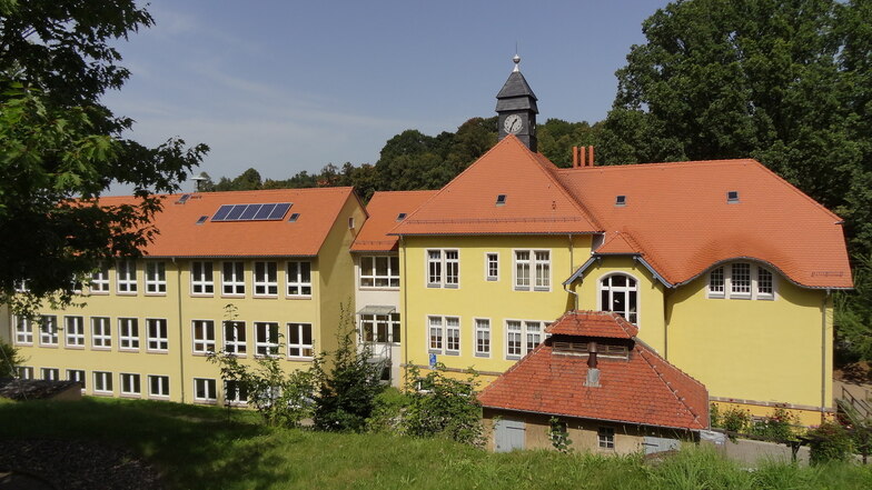 Der Hort musste schon in die Konrad-Hahnewald-Grundschule in Hohnstein ausweichen. Mehr geht nun dort aber auch nicht. Die räumlichen Kapazitäten sind erschöpft.