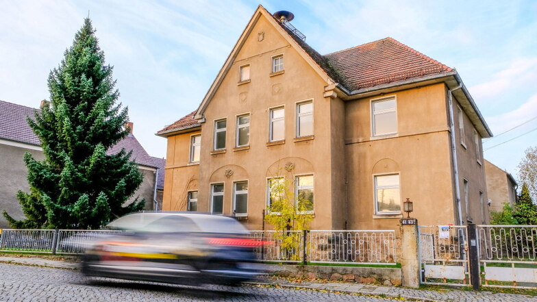Moritzburg: Altes Gemeindeamt in Reichenberg steht zum Verkauf