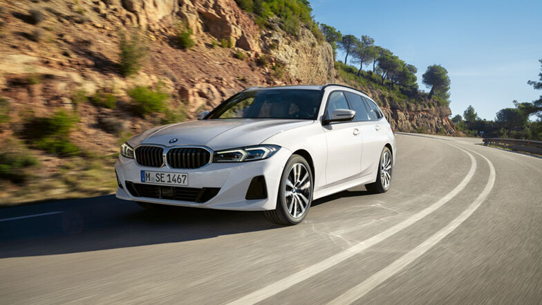 Auch der BMW 3er Touring wird präsentiert.