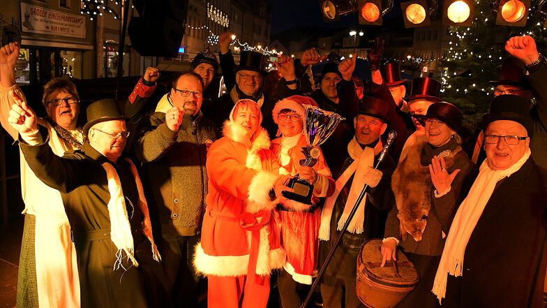 Die bisher letzte Stadtwette zum Weihnachtsmarkt in Waldheim hatte der Stadtrat gewonnen. Nach einem Jahr (Corona-)Pause soll die Wette in diesem Jahr möglichst wiederbelebt werden.