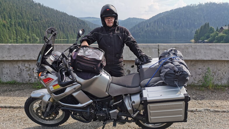 Michael Ullmann privat: mit Motorrad.