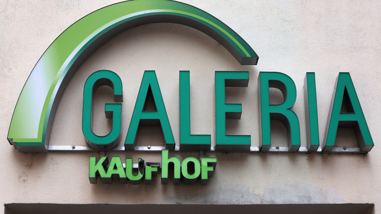 Galeria Karstadt Kaufhof hat die letzte große Hürde für seine Rettung genommen.