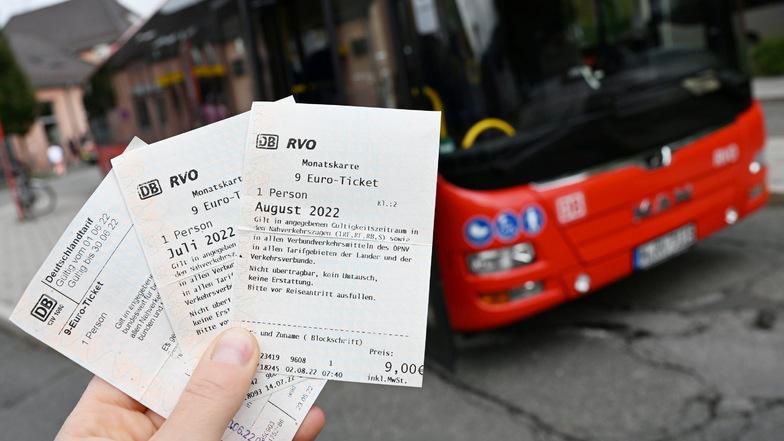 Tausende Fahrgäste nutzen das 9-Euro-Ticket