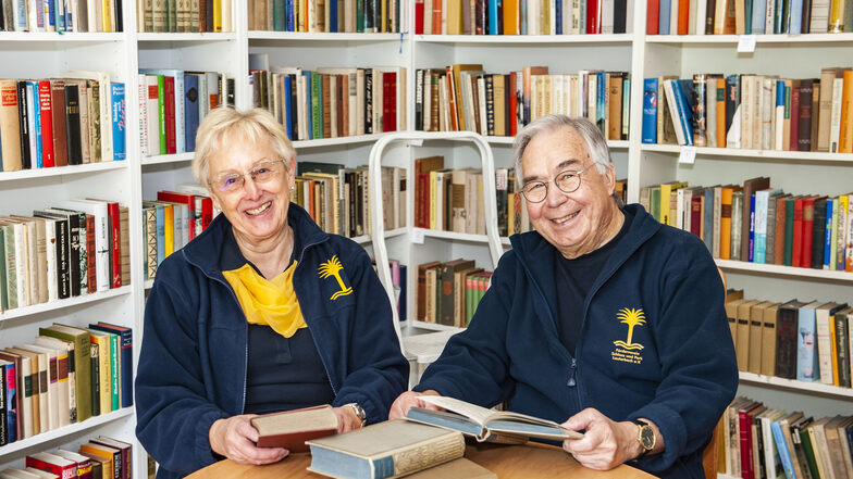 Christine und Gerd Werner haben mit Aufwand neue Bücherstuben eingerichtet.