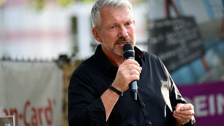 Uwe Saegeling ist der starke Mann beim HC Elbflorenz, Vereinspräsident, Hauptsponsor und Hallen-Bauherr der 2017 fertiggestellten Ballsportarena.
