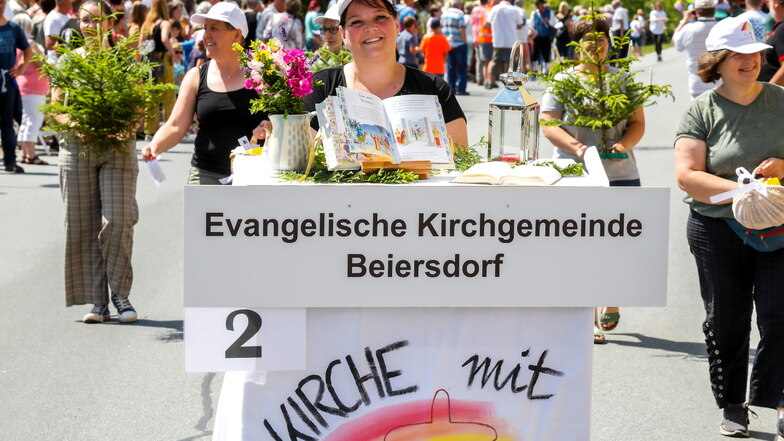Die Evangelische Kirchgemeinde Beiersdorf stellte ein Bild.