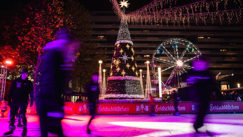 Weihnachtsmarkt „Dresdner Winterlichter“: Prager Straße erstrahlt im festlichen Glanz