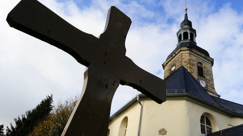 Seit 100 Jahren begleiten die Kirchenglocken die Burkhardswalder.