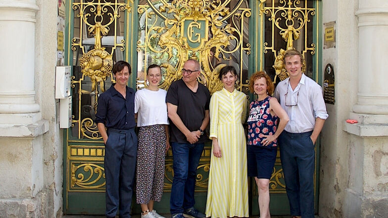 Regisseur Dominik Graf (3. von links) und die Schauspieler Tom Schilling, Saskia Rosendahl, Meret Becker, Eva Medusa Gühne und Albrecht Schuch. Viele von ihnen kennen Görlitz schon.
