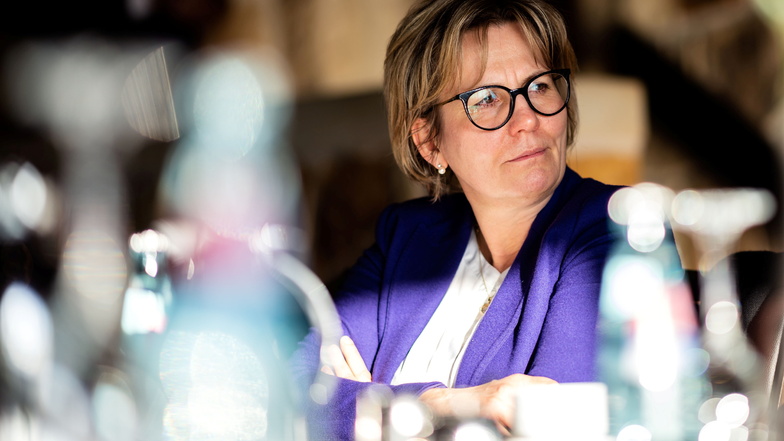 Sachsens Tourismusministerin Barbara Klepsch (CDU) bei einem Besuch auf der Bastei Anfang 2022.
