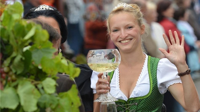 Die sächsische Weinprinzessin Jana Jordan.