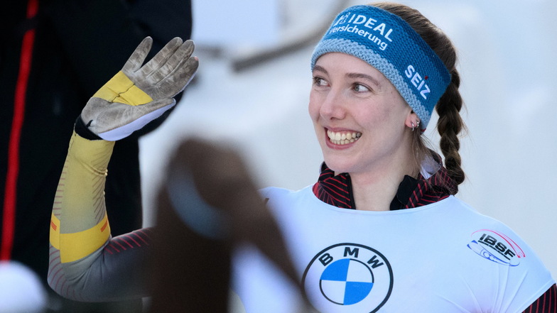 Skeleton-Pilotin Susanne Kreher überglücklich nach dem Sieg der Goldmedaille in St. Moritz.