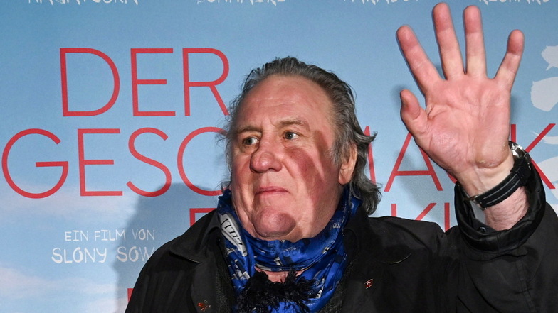 Dem französischen Schauspieler Gérard Depardieu droht wegen Vergewaltigungsvorwürfen ein weiterer Prozess.