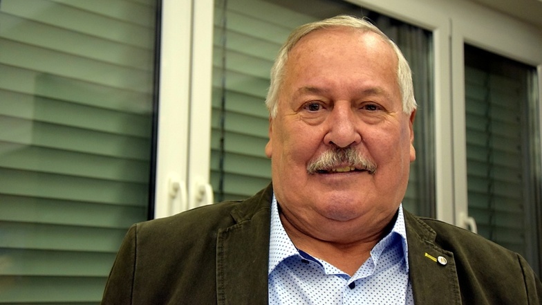 Karl-Heinz Markgraf leitet weiterhin den Traditions- und Förderverein „Glückauf Schwarze Pumpe“.