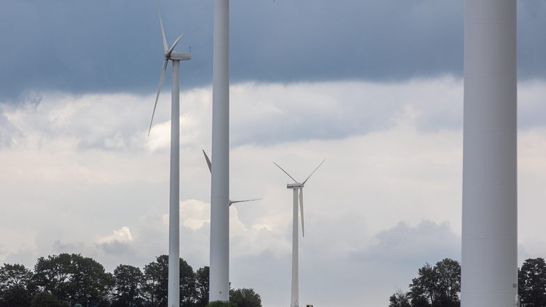 Die Windkraftanlagen bei Colmnitz sollen erneuert werden.