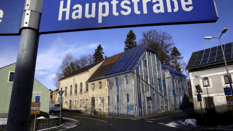 Für Hartmanns Gasthof im Rödertal bleibt wohl nur noch der Abbruch. In dieser Richtung bewegt sich jetzt etwas.
