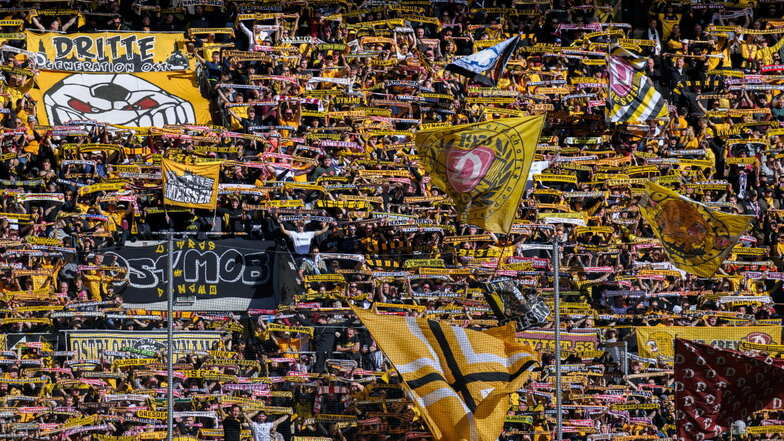 Beim Sachsenderby zwischen Dynamo Dresden und Erzgebirge Aue werden am 4. März bis zu 30.000 Zuschauer erwartet.