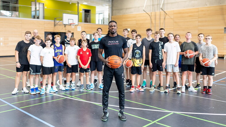 "Neue Energie für die deutsche Basketballwelt." Andrew Jones hofft, dass sich noch mehr Kinder und Jugendliche für seinen Sport begeistern.