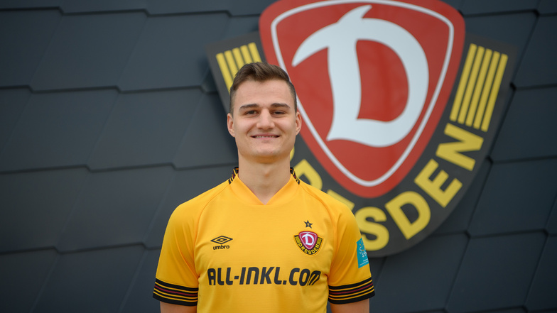 Der 22-Jährige Lemmer erhält bei Dynamo einen Vertrag bis 2025.