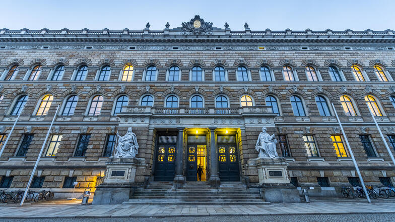 Blick auf das Landgericht in Dresden.