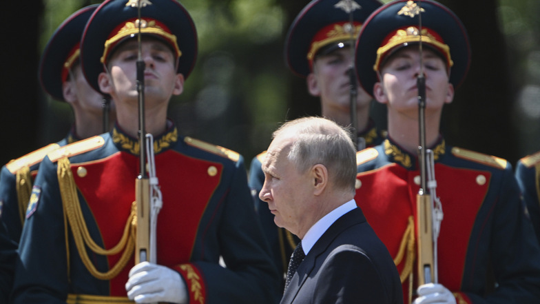 Ukraine-Krieg: Putin ordnet erneute Vergrößerung der russischen Armee an