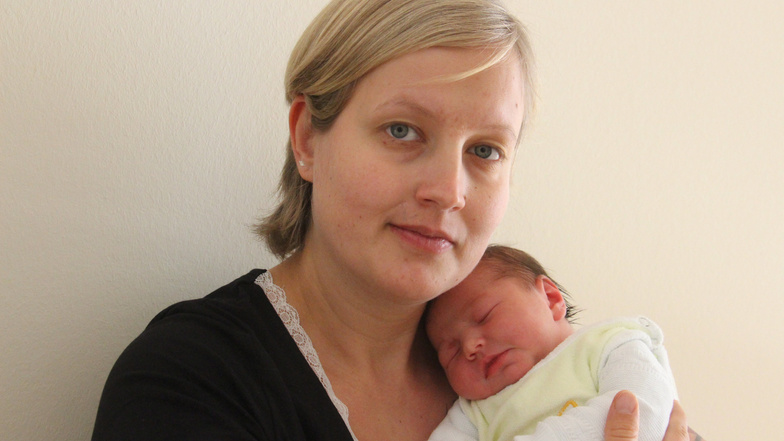Emilia
Geboren am 	4. Dezember
Geburtsort 	Bautzen
Gewicht 	3.400 Gramm
Größe 	50 Zentimeter
Eltern 	Lydia und Mario Noack
Wohnort 	Wilthen 