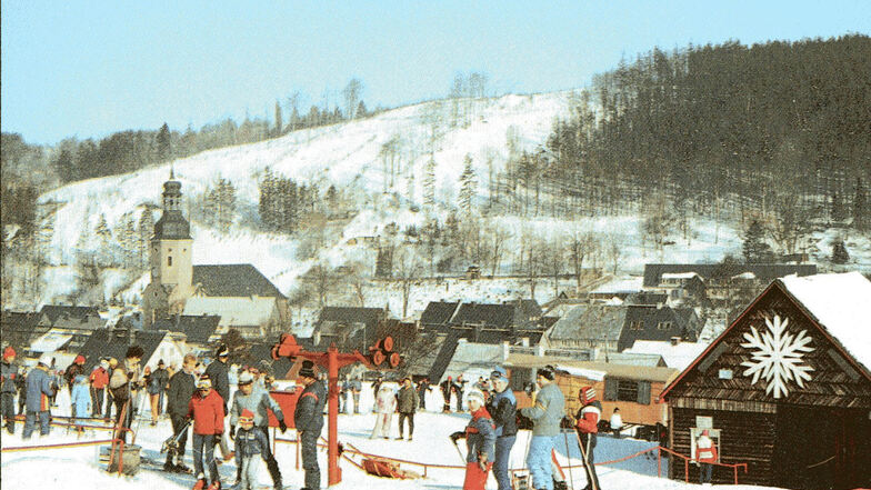 Geising - ein traditionsreiches Wintersportziel. Hier eine  Postkarte aus DDR-Zeiten.