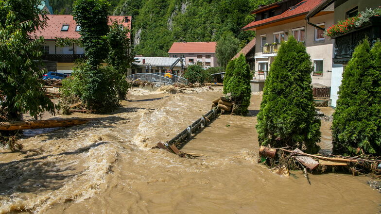 Weiter Erdrutschgefahr nach Überschwemmungen in Slowenien und Österreich