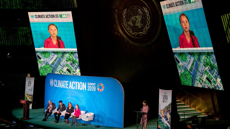 Greta Thunberg spricht beim UN-Klimagipfel bei den Vereinten Nationen. Die Vereinten Nationen erwarten mehr als 60 Staats- und Regierungschefs, die in kurzen, maximal drei Minuten langen Ansprachen konkrete, neue Pläne zur Reduzierung des CO2-Ausstoßes pr