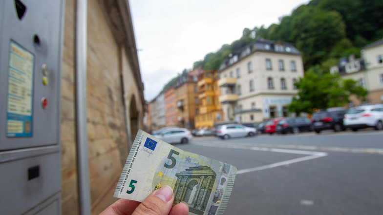 Fünf Euro kostet das Tagesticket für Autos künftig in Königstein.